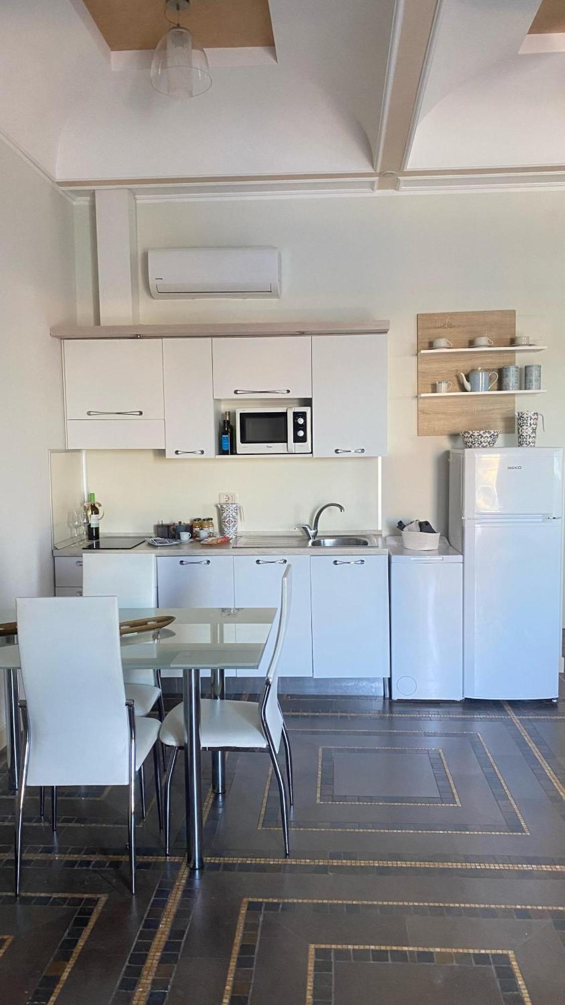 Regina Del Porto Apartment Brindisi Exterior photo